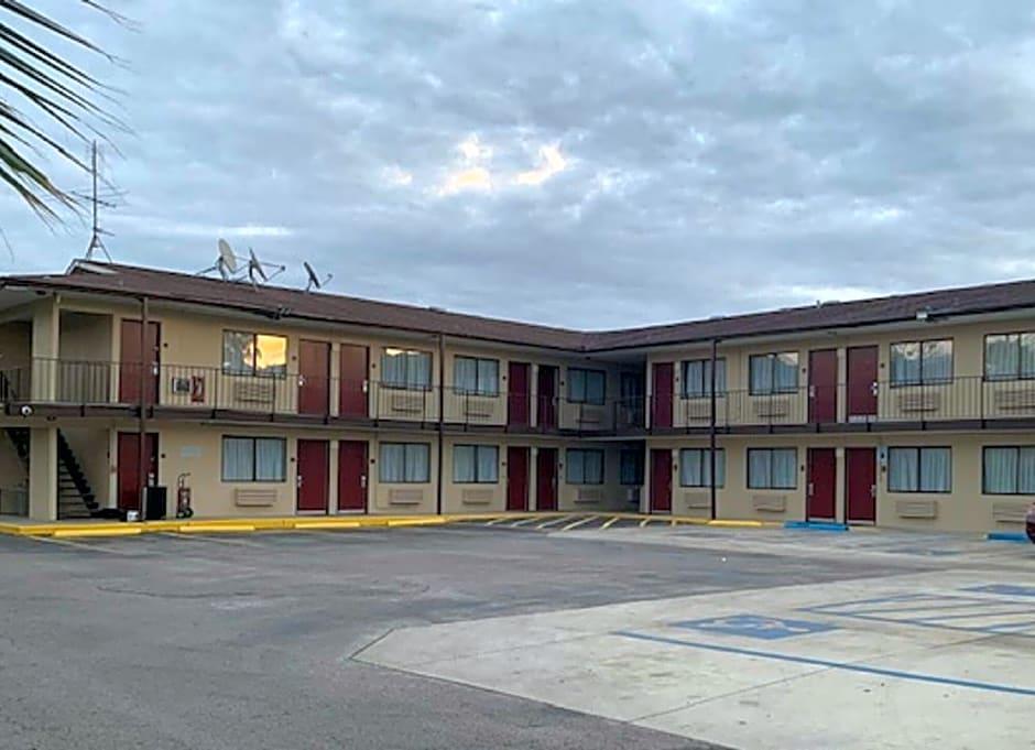 Red Roof Inn San Antonio E - Frost Bank Center Exterior foto
